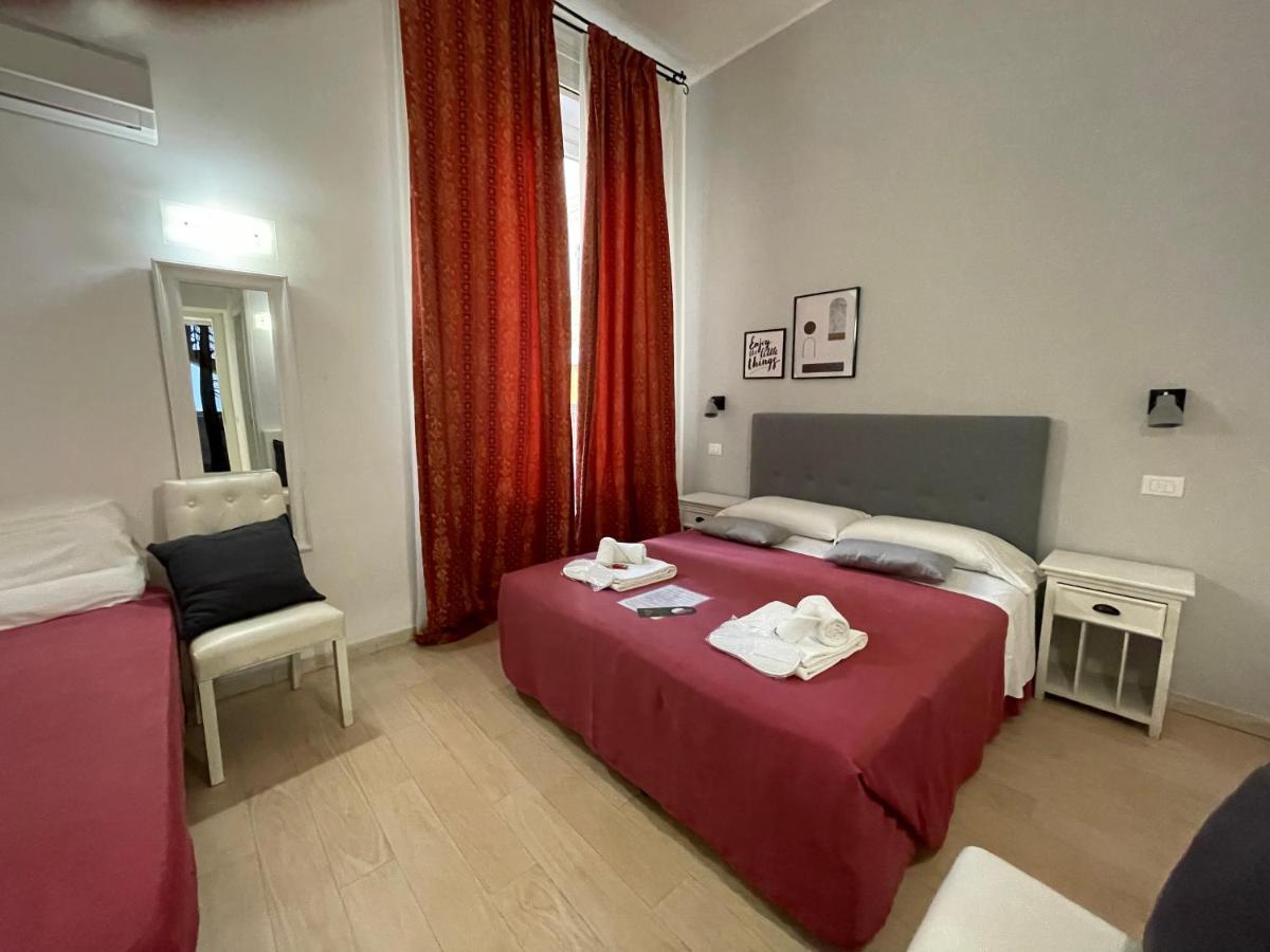 Ad Cavour Luxury Rooms - By Ad Roma Exterior photo