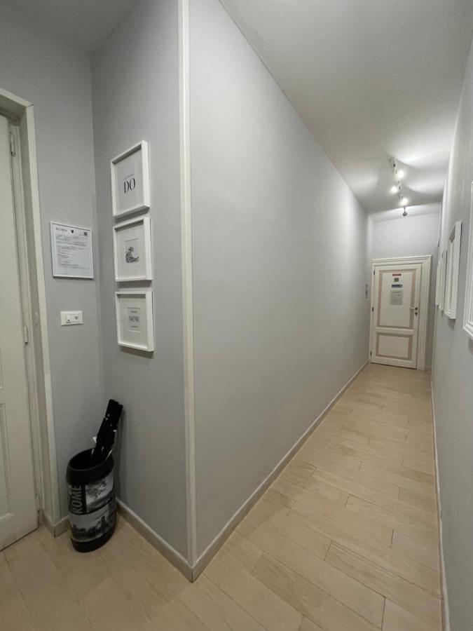 Ad Cavour Luxury Rooms - By Ad Roma Exterior photo