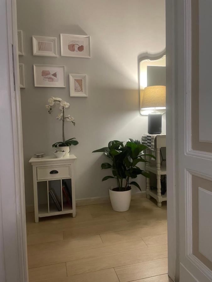 Ad Cavour Luxury Rooms - By Ad Roma Exterior photo