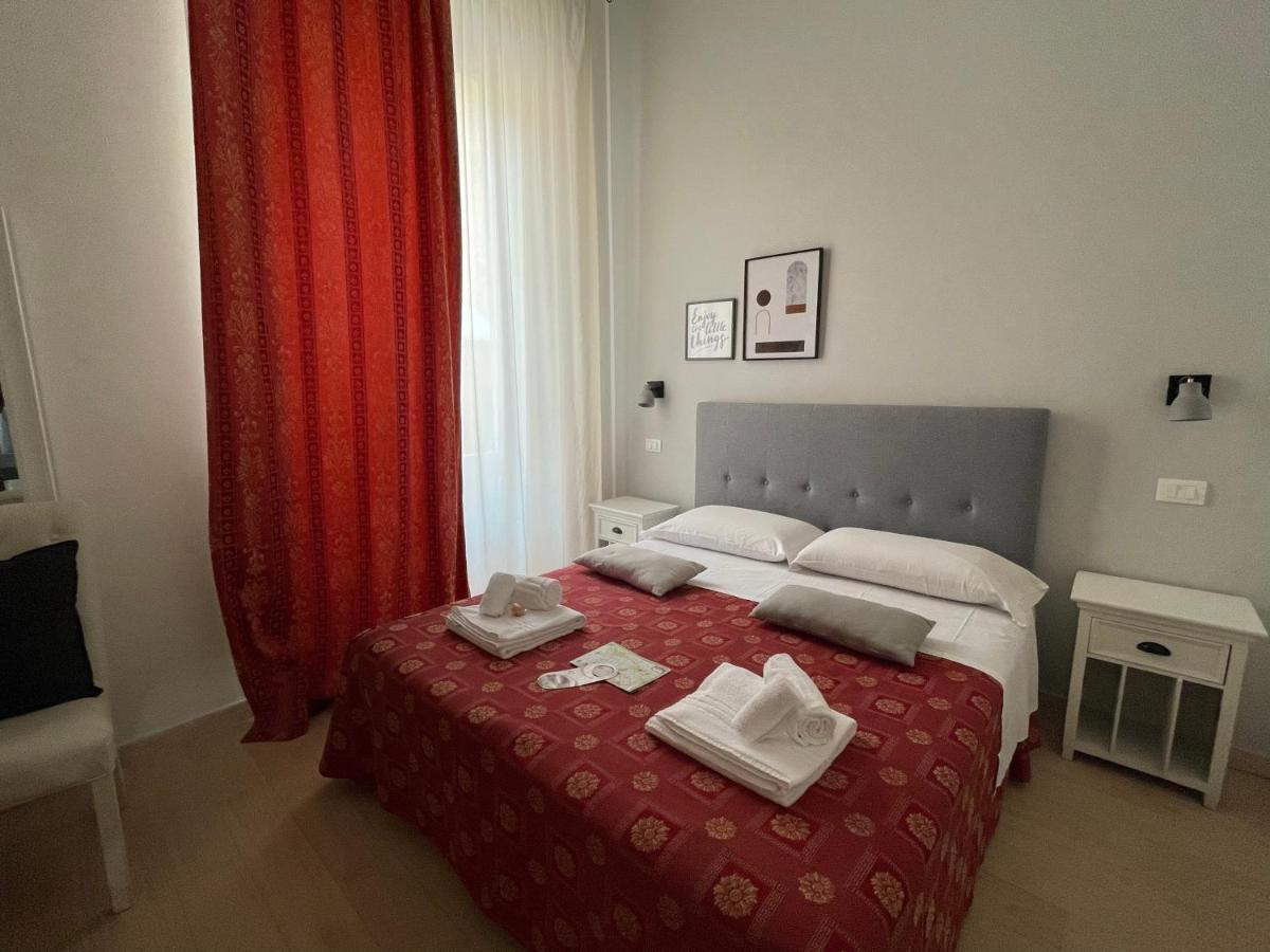 Ad Cavour Luxury Rooms - By Ad Roma Exterior photo