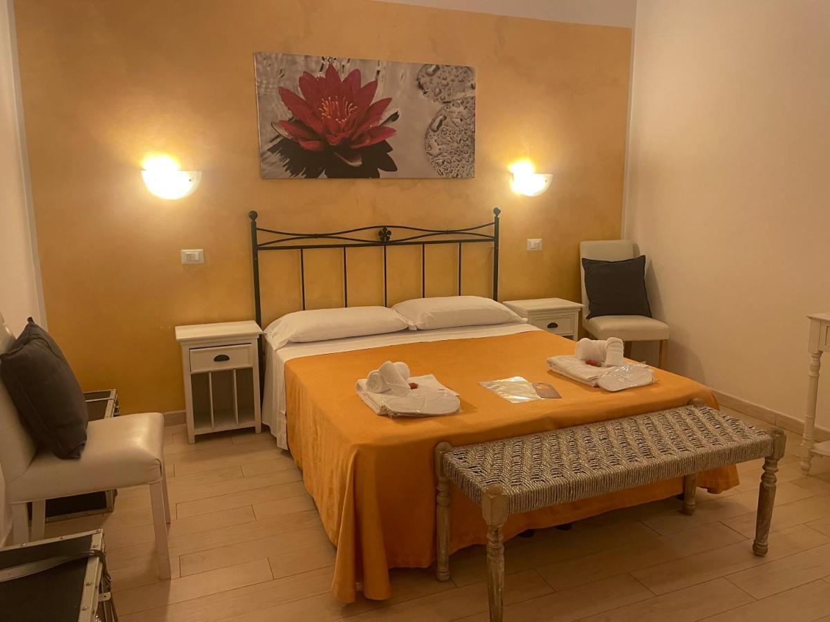 Ad Cavour Luxury Rooms - By Ad Roma Exterior photo