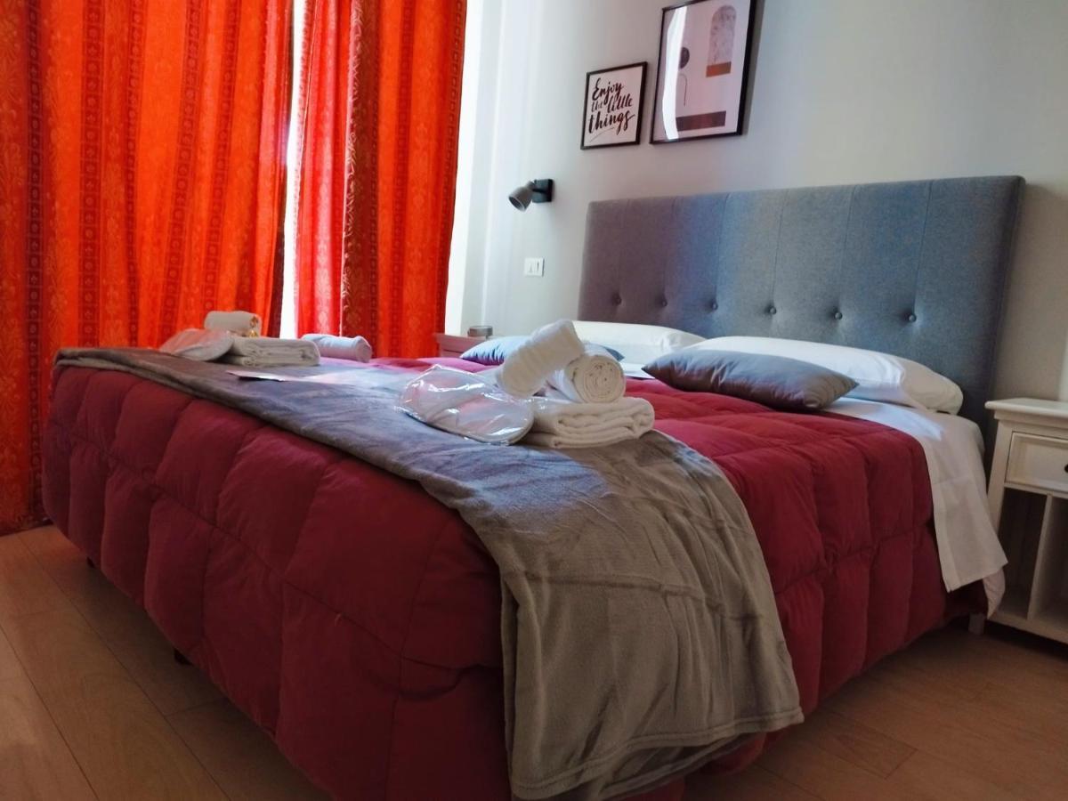 Ad Cavour Luxury Rooms - By Ad Roma Exterior photo
