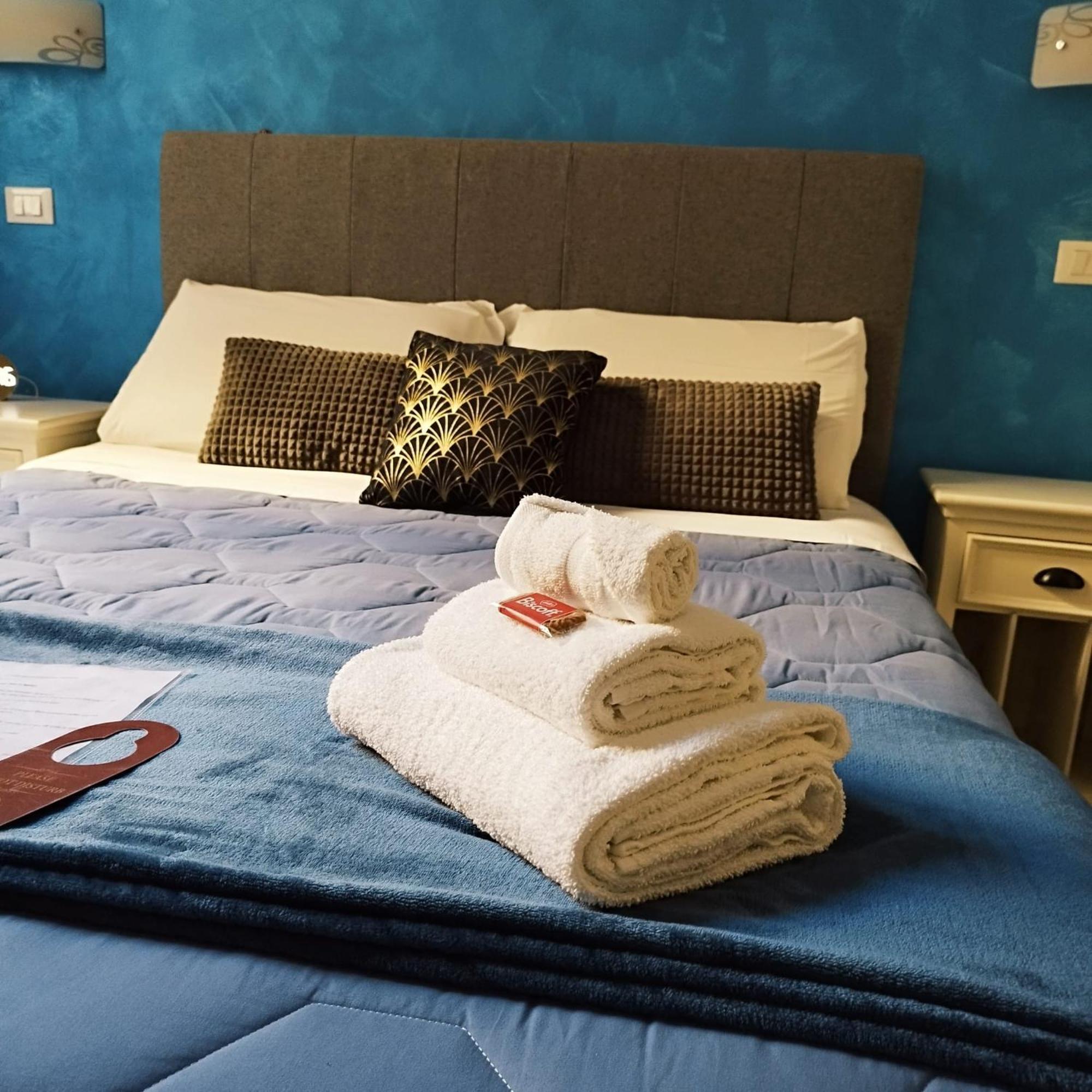 Ad Cavour Luxury Rooms - By Ad Roma Exterior photo