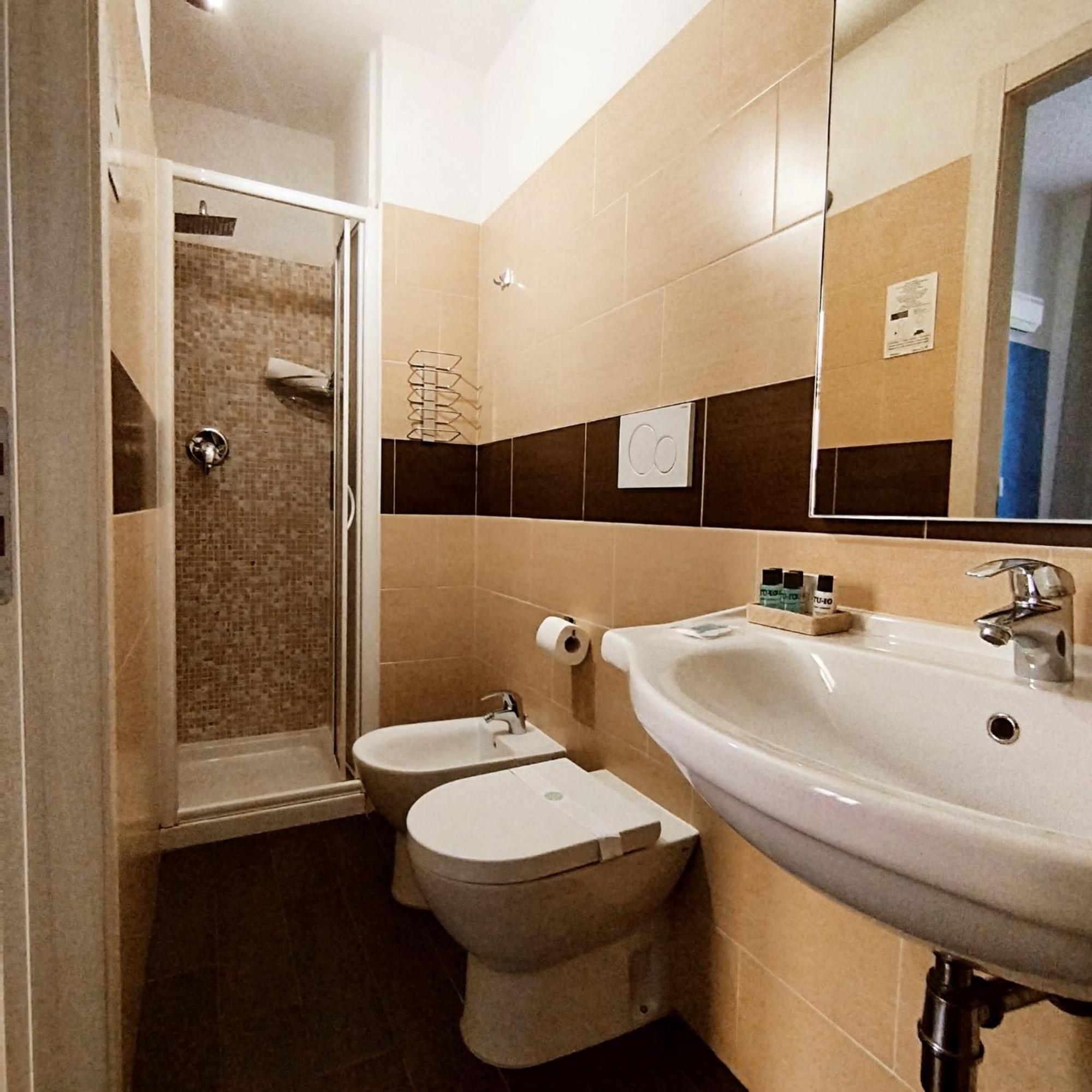 Ad Cavour Luxury Rooms - By Ad Roma Exterior photo