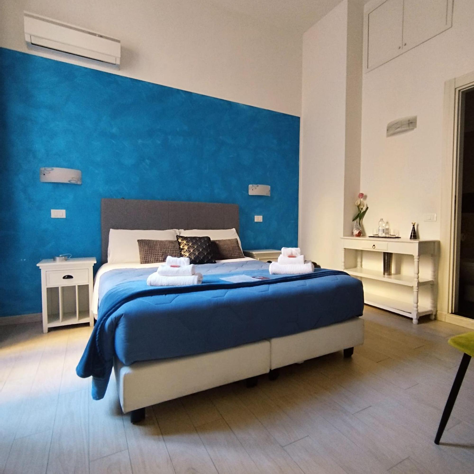 Ad Cavour Luxury Rooms - By Ad Roma Exterior photo