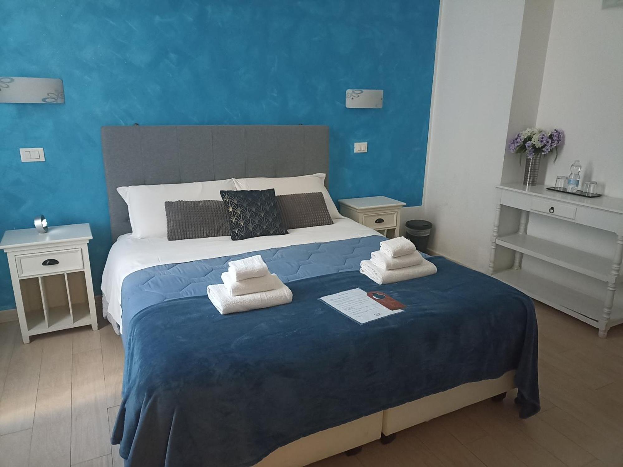 Ad Cavour Luxury Rooms - By Ad Roma Exterior photo